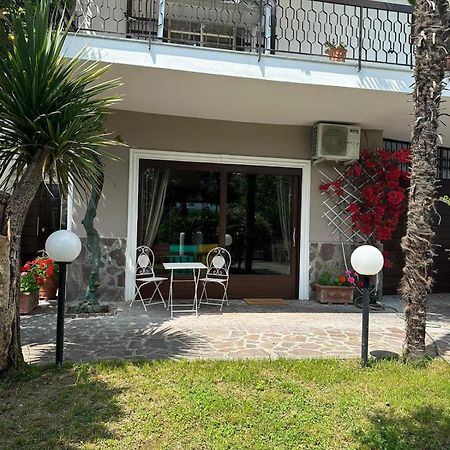 Brusciano Ospitalita Il Noce Bed & Breakfast エクステリア 写真