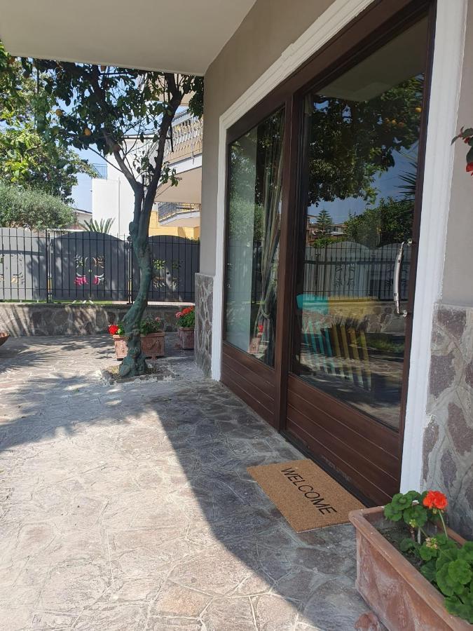 Brusciano Ospitalita Il Noce Bed & Breakfast エクステリア 写真