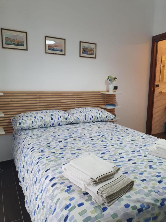 Brusciano Ospitalita Il Noce Bed & Breakfast エクステリア 写真
