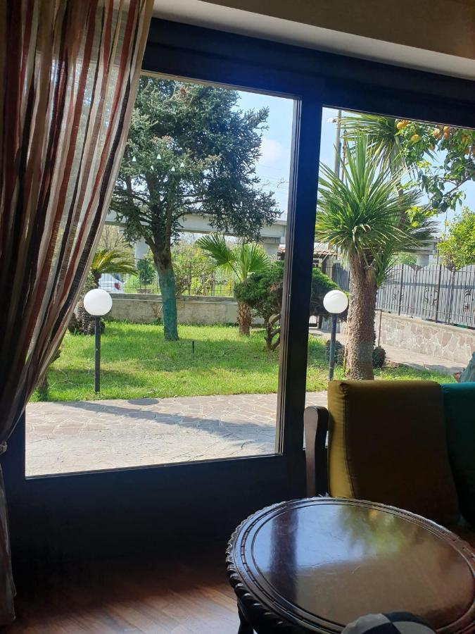 Brusciano Ospitalita Il Noce Bed & Breakfast エクステリア 写真