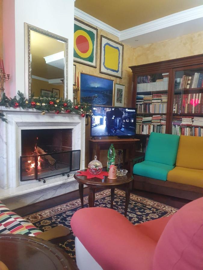 Brusciano Ospitalita Il Noce Bed & Breakfast エクステリア 写真