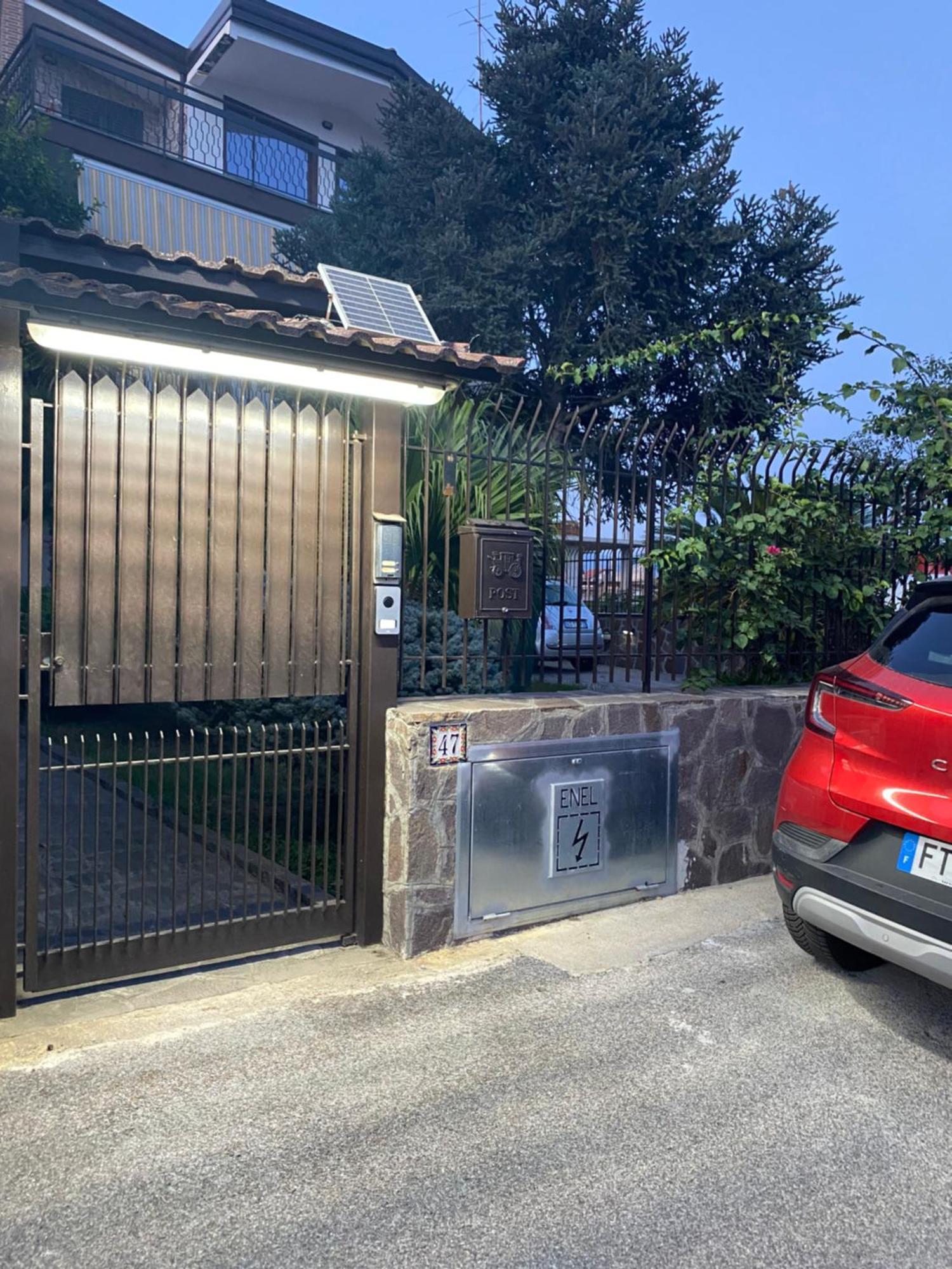 Brusciano Ospitalita Il Noce Bed & Breakfast エクステリア 写真